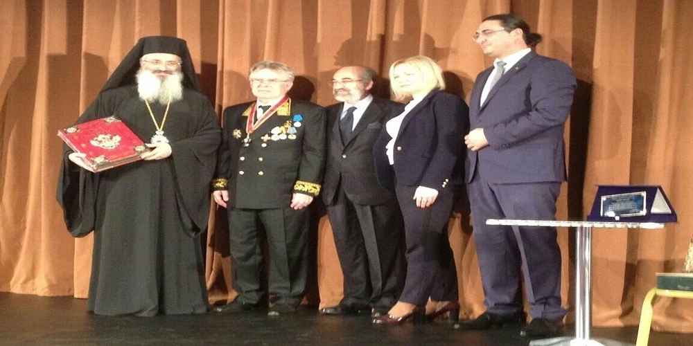 Απάντηση-δήλωση δημάρχου Β.Λαμπάκη και Μητροπολίτη Άνθιμου σε όσα ακούγονται για Αλεξανδρούπολη και Ρώσους